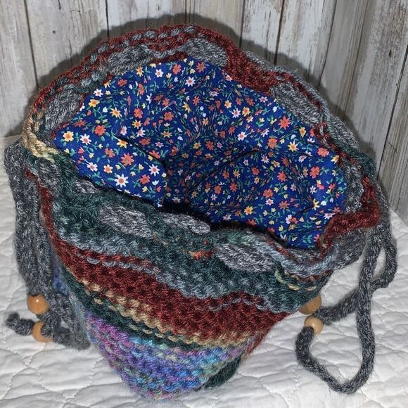 Handmade Colorful Crochet Knit Drawing Handbag - Picture 12 of 16